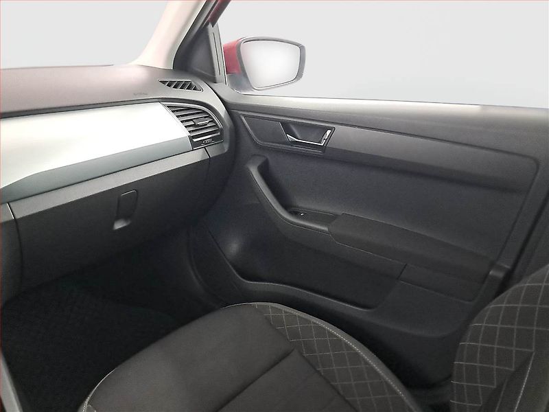 Škoda Fabia (2021) 1.0 TSI, ČR,1.maj, Tempomat - fotka 8 z 19
