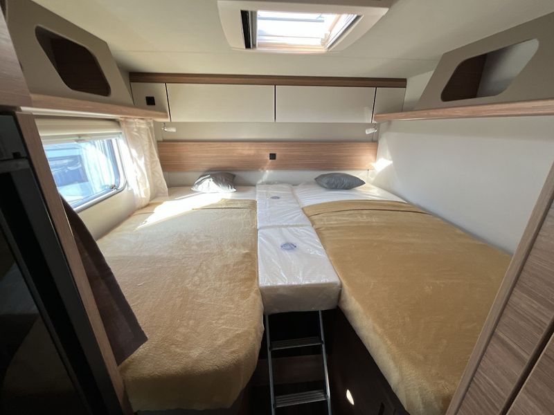 Weinsberg (2026) CaraHome 650 MEG (32) - fotka 17 z 20