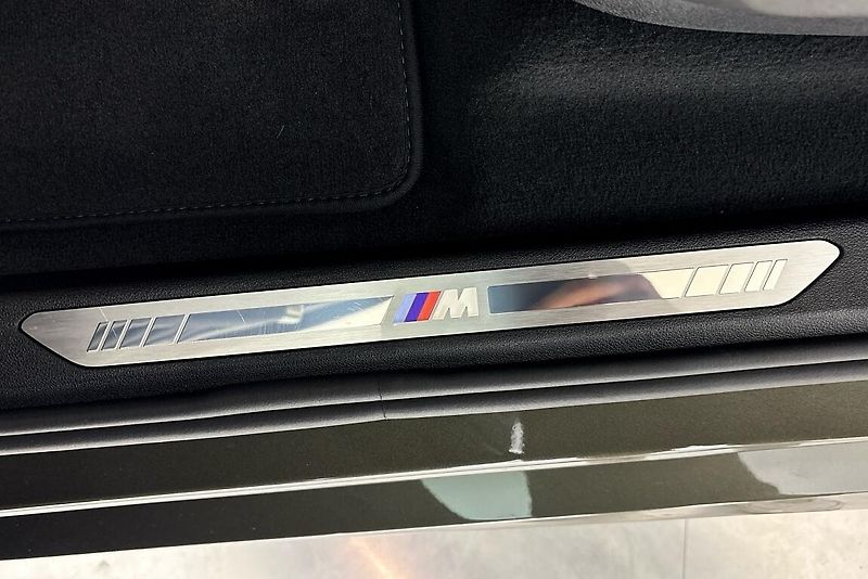 BMW X5 xDrive30d - fotka 18 z 27