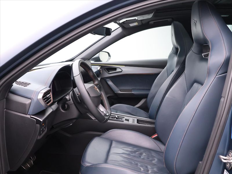 Cupra Formentor 2,0 TSI VZ DSG 4Drive CZ Bremb - fotka 12 z 36