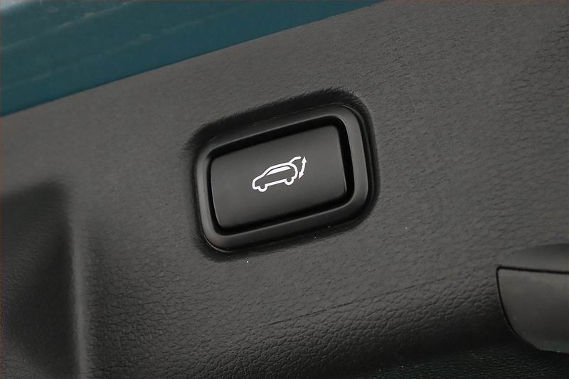 Kia Sportage (2022) 1.6 T-GDI - fotka 23 z 25