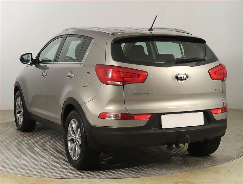 Kia Sportage (2015) Exclusive 2.0 CRDi, 4X4 - fotka 4 z 20