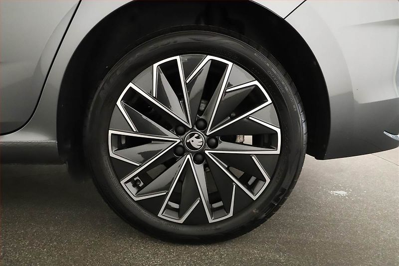 Škoda Scala (2025) Drive 1.0 TSI - fotka 15 z 15