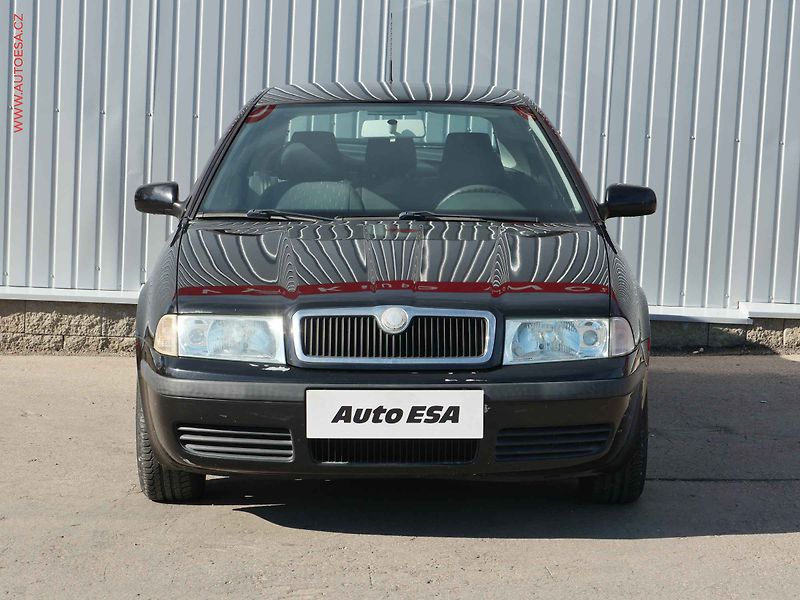 Škoda Octavia (2009) 1.6 i, ČR, Tour - fotka 2 z 17