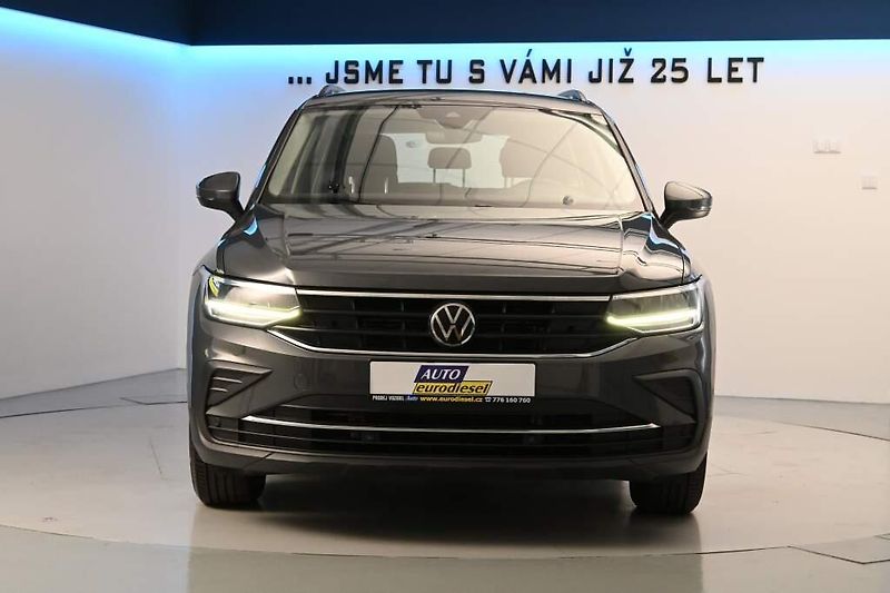 Volkswagen Tiguan (2022) 2.0 DSG LED ACC Kamera Tažné T - fotka 3 z 28