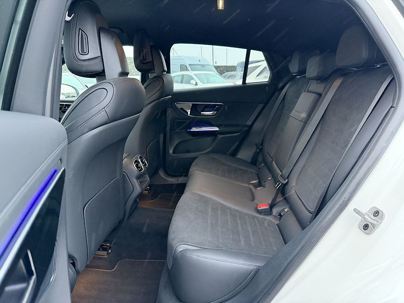 Mercedes-Benz GLC 220 d AMG 4MATIC kupé - fotka 14 z 31
