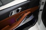 BMW X5 (2025) M30xD NEZÁVISLÉ MASÁŽE VZDUCH  - náhled 18