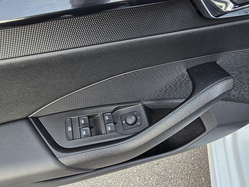 Škoda Octavia 2.0TDi 85kW 1.Maj. ČR LED NAVI - fotka 22 z 44