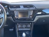 Volkswagen Touran (2015) 1.4 TSi, Highline, DSG, LED - náhled 11