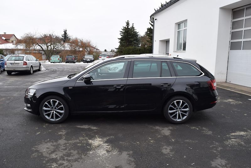 Škoda Octavia (2020) 2.0TDI 110kwSOLEIL VIRTUAL KAM - fotka 13 z 48