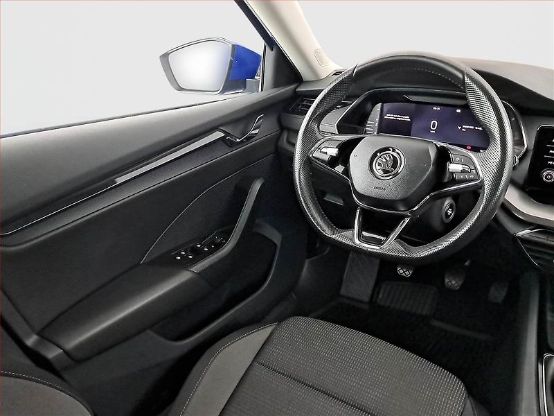 Škoda Octavia (2020) Ambition 1.5 TSI, Serv.kniha - fotka 13 z 21