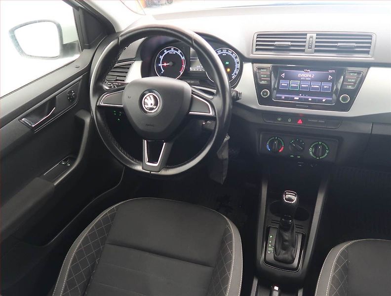 Škoda Fabia (2019) Ambition 1.0 TSI, Automat - fotka 7 z 15