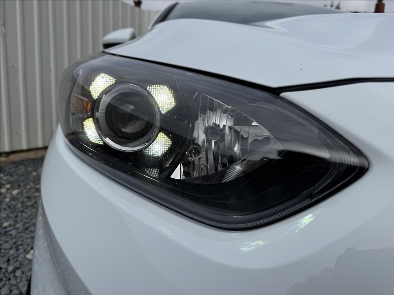 Kia Ceed 1,5 T-GDi Spin DPH 1.maj ČR - fotka 8 z 50
