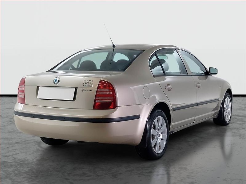 Škoda Superb (2003) Ambiente 2.5 TDI, Eko.zaplacen - fotka 5 z 14
