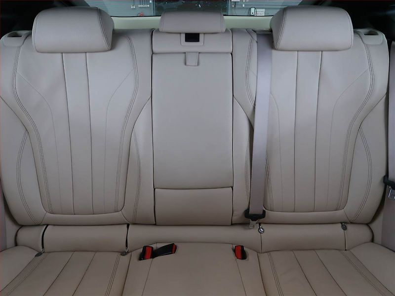 BMW X6 (2018) xDrive30d - fotka 10 z 23