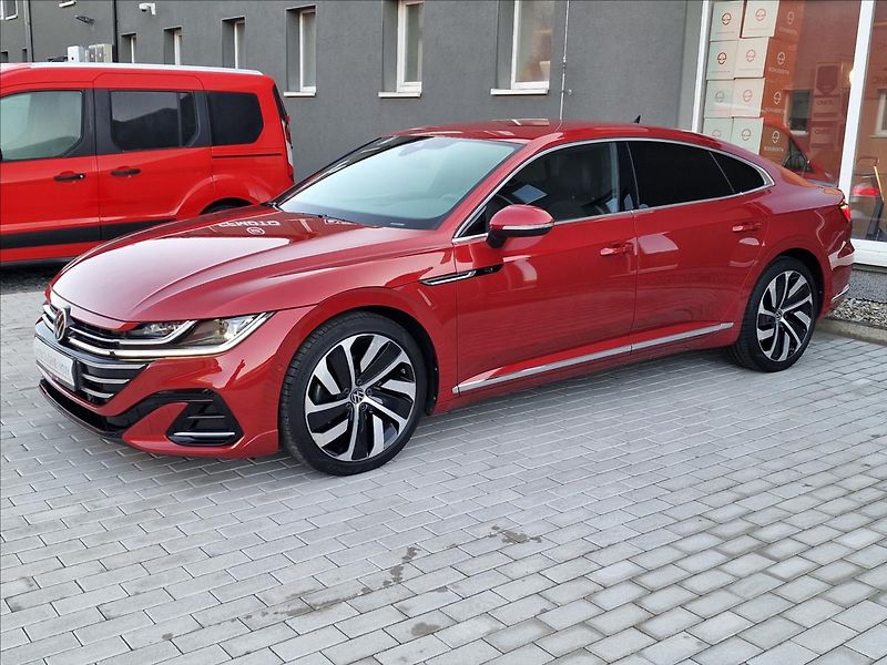 Volkswagen Arteon 2.0TDI 147kW 4x4 DSG R-line - fotka 6 z 50