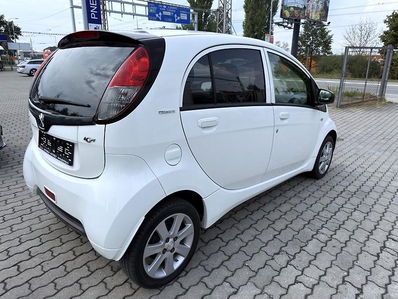 Peugeot iOn 49 kW servisní knížka - fotka 5 z 16