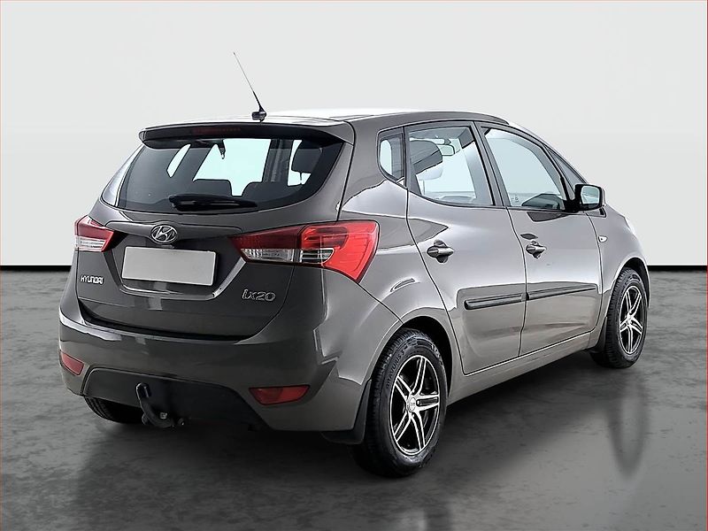 Hyundai ix20 (2013) 1.4 CVVT, LPG, Vyhř. sedaček - fotka 5 z 16
