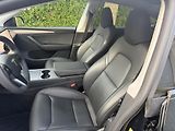 Tesla Model Y DUAL MOTOR-LONG RANGE-TAŽNÉ- - náhled 10