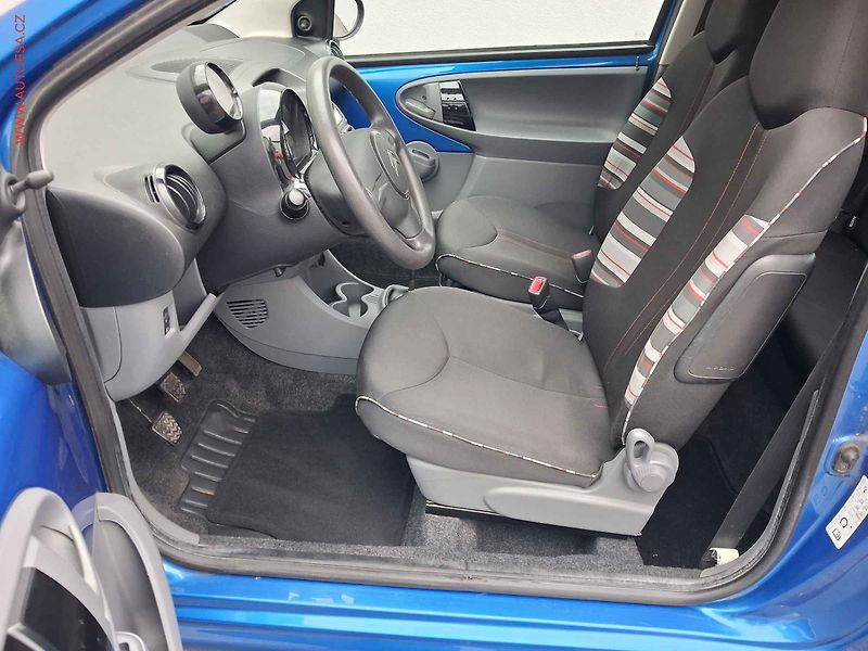 Citroën C1 (2011) 1.0i, Selection, AC - fotka 9 z 15