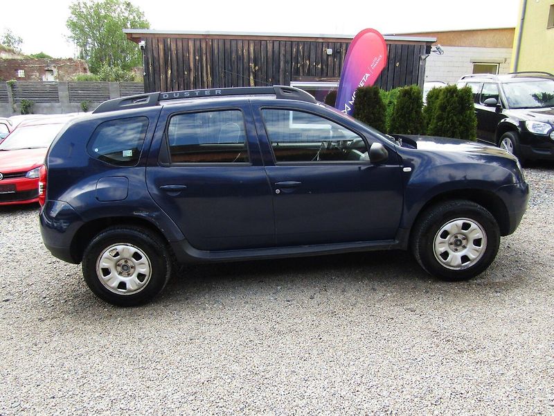 Dacia Duster (2014) 1.6 16V 77kW 4X4 - fotka 9 z 37