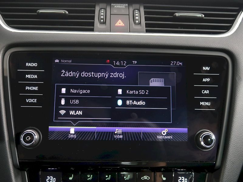 Škoda Octavia (2019) LAURIN&KLEMENT 2.0TDI 110KW DS - fotka 26 z 48