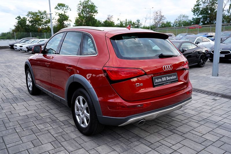 Audi Q5 2.0 TDI/Quattro/DSG/kůže/180PS - fotka 4 z 48