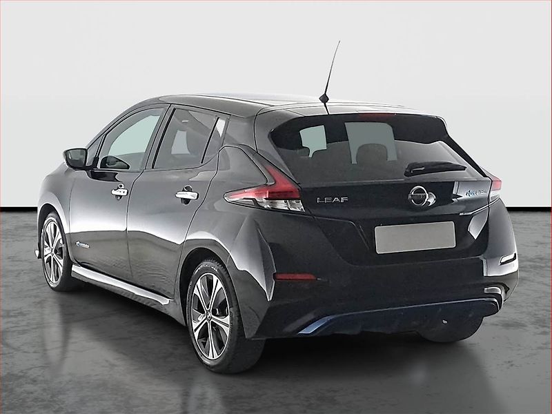 Nissan Leaf (2018) 40 kWh, SoH 80%, Automat - fotka 4 z 21
