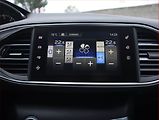 Peugeot 308 (2016) 2.0 BlueHDi, Automat - náhled 17