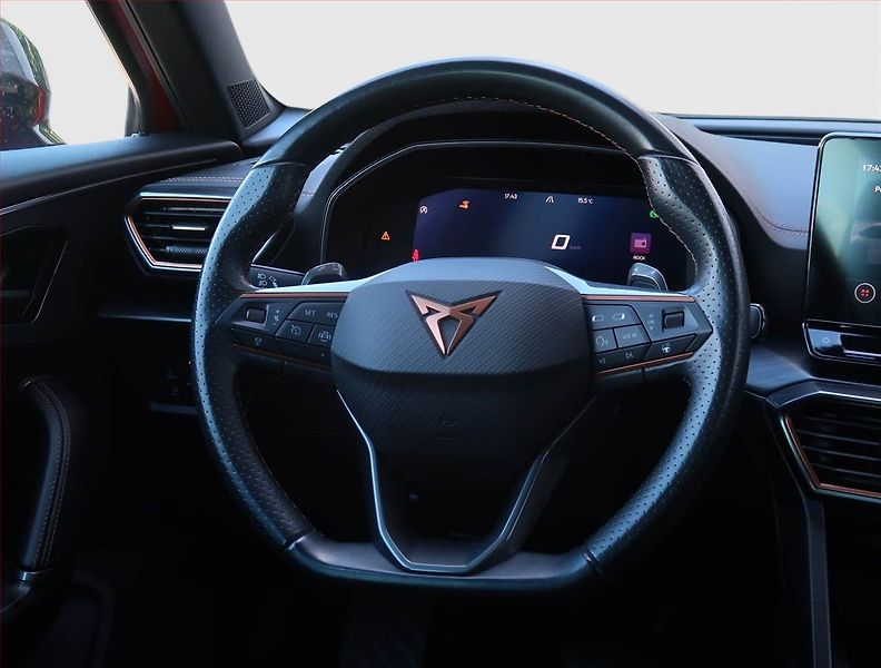 Cupra Formentor (2022) 1.5 TSI - fotka 18 z 20