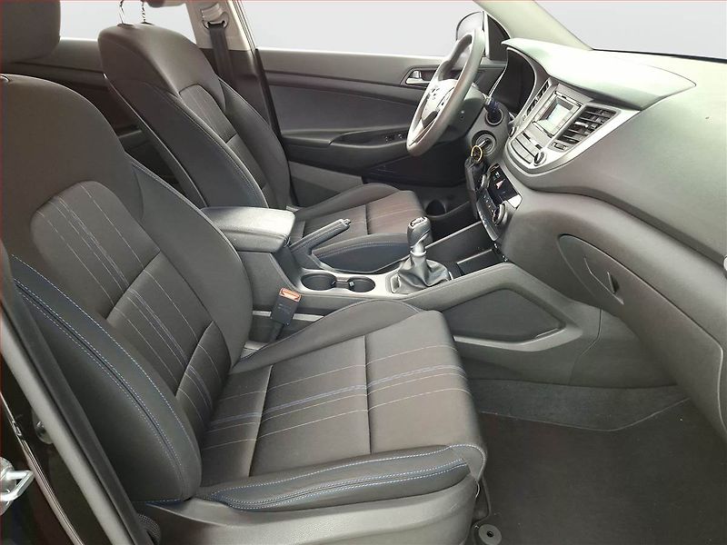 Hyundai Tucson (2017) 1.6 T-GDI, Park. senzory - fotka 9 z 14