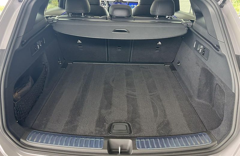 Mercedes-Benz GLC 400 4M Avantgarde Burm Pano DI - fotka 22 z 25