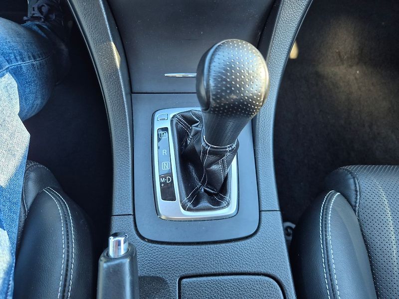 Suzuki Kizashi 2.4i 131kw,LPG,4WD,WEBASTO - fotka 19 z 24