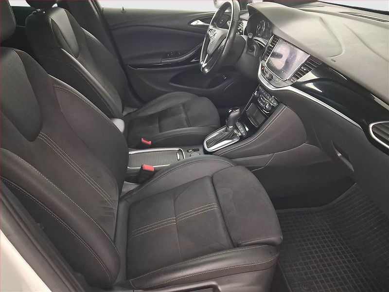 Opel Astra (2021) 1.5 CDTI, Automat, Kůže, Navi - fotka 9 z 26