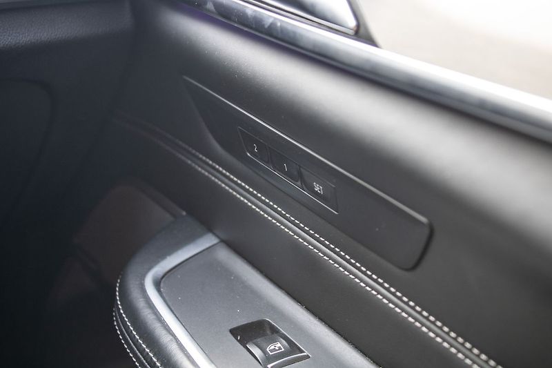 BMW Řada 6 - fotka 30 z 47