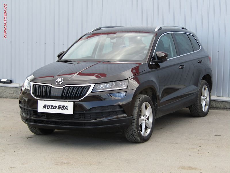 Škoda Karoq (2019) 2.0 TDi 4x4, ČR, Style, DSG - fotka 3 z 20
