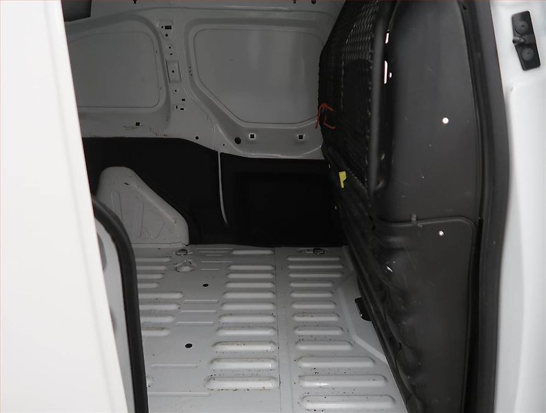 Citroën Berlingo (2017) 1.6 BlueHDi, 3Místa - fotka 15 z 16