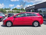 Hyundai i30 1.6i/88kW - náhled 8