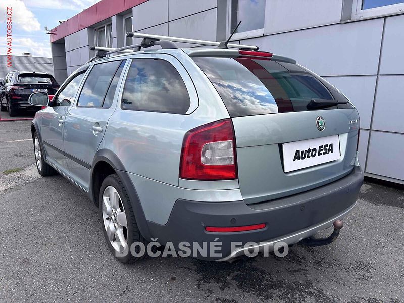 Škoda Octavia (2009) 2.0TDi 4x4, 1.maj, Scout - fotka 2 z 3