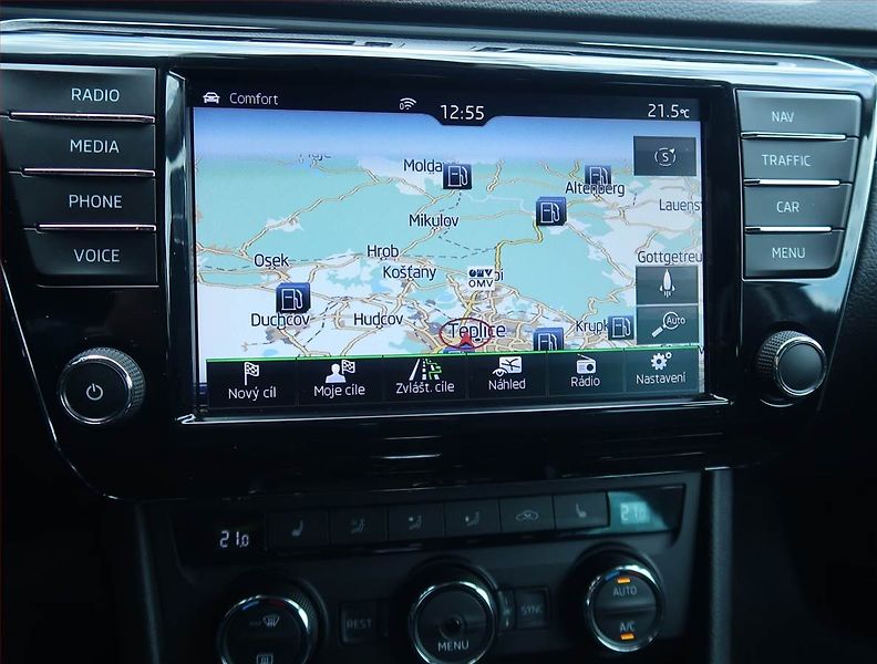 Škoda Superb (2016) Laurin&Klement 2.0 TDI - fotka 16 z 19