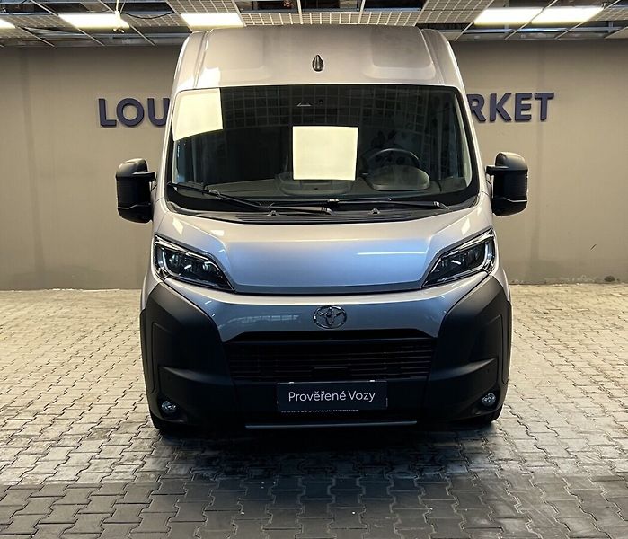 Toyota Proace Max 2.2D AT Comfort Executive L3H2 - fotka 4 z 15