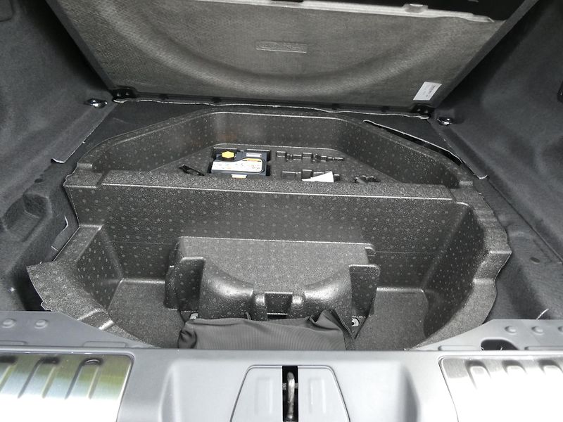 Land Rover Range Rover Sport (2026) 3,0 Dynamic SE D250 - fotka 35 z 39