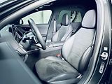 Mercedes-Benz Třídy E (2025) 220d*AMG*360*REZERVACE* - náhled 17