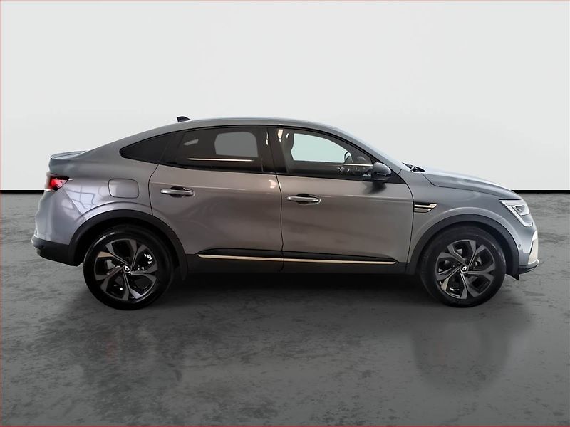Renault Arkana (2023) Intens E-Tech - fotka 6 z 24