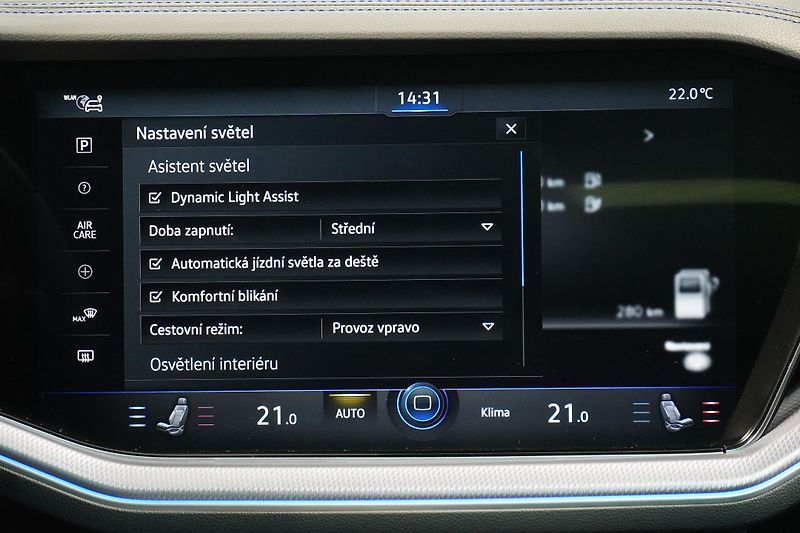 Volkswagen Touareg R ČR,DPH,1.MAJ,360,Tažné,HUD - fotka 35 z 40