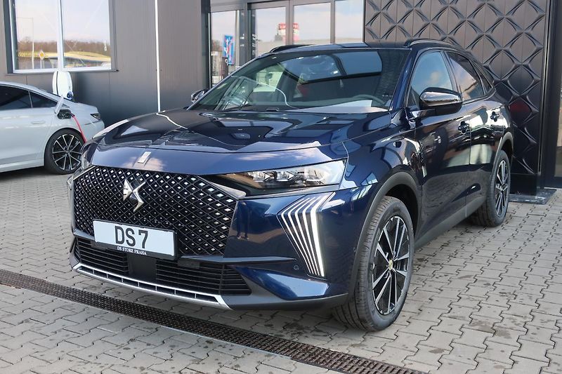 DS Automobiles DS7 (2025) EDITION FRANCE PLUG-IN HYBRID - fotografie inzerátu