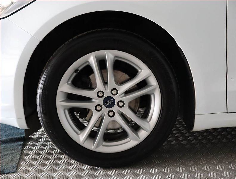 Ford Mondeo (2018) Trend 2.0 TDCI, Automat - fotka 15 z 24