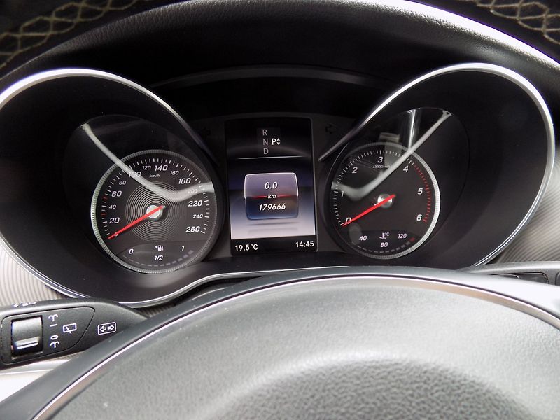 Mercedes-Benz Třídy V (2015) 250d/4-Matic/Long/Webasto/LED/ - fotka 25 z 36