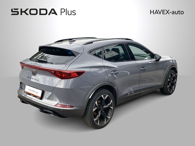 Cupra Formentor (2022) 1.5 TSI DSG - fotka 2 z 40