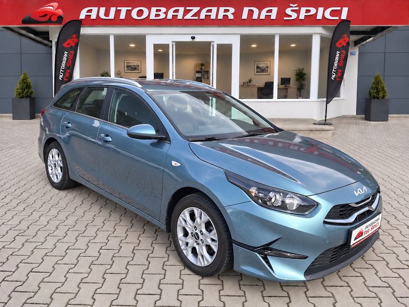 Kia Ceed (2023) SW 1.5T-GDI 118kW -1.MAJITEL - fotka 2 z 39